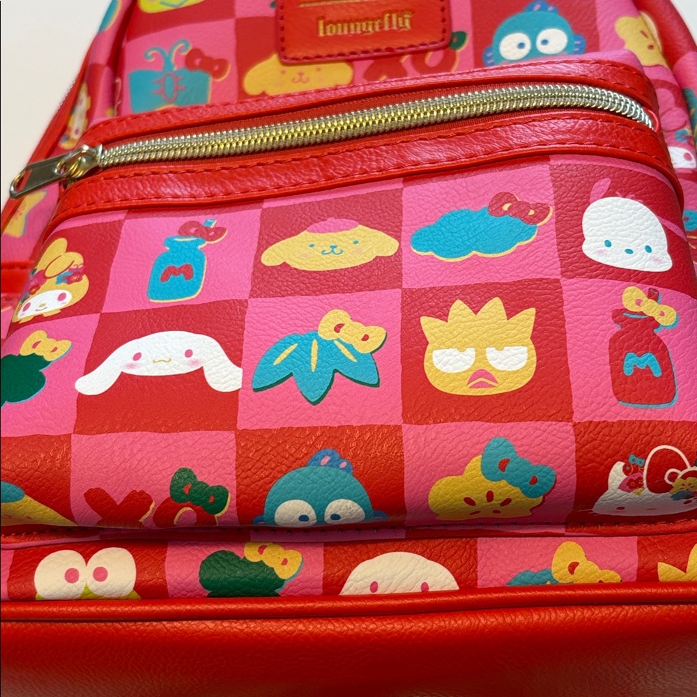 NWT Loungefly Sanrio Hello Kitty & Friends Mini Backpack - Picture 3 of 6